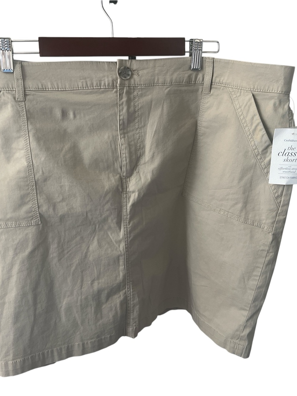 croft & barrow Beige Flat-Front Cotton stretch Skorts 22W